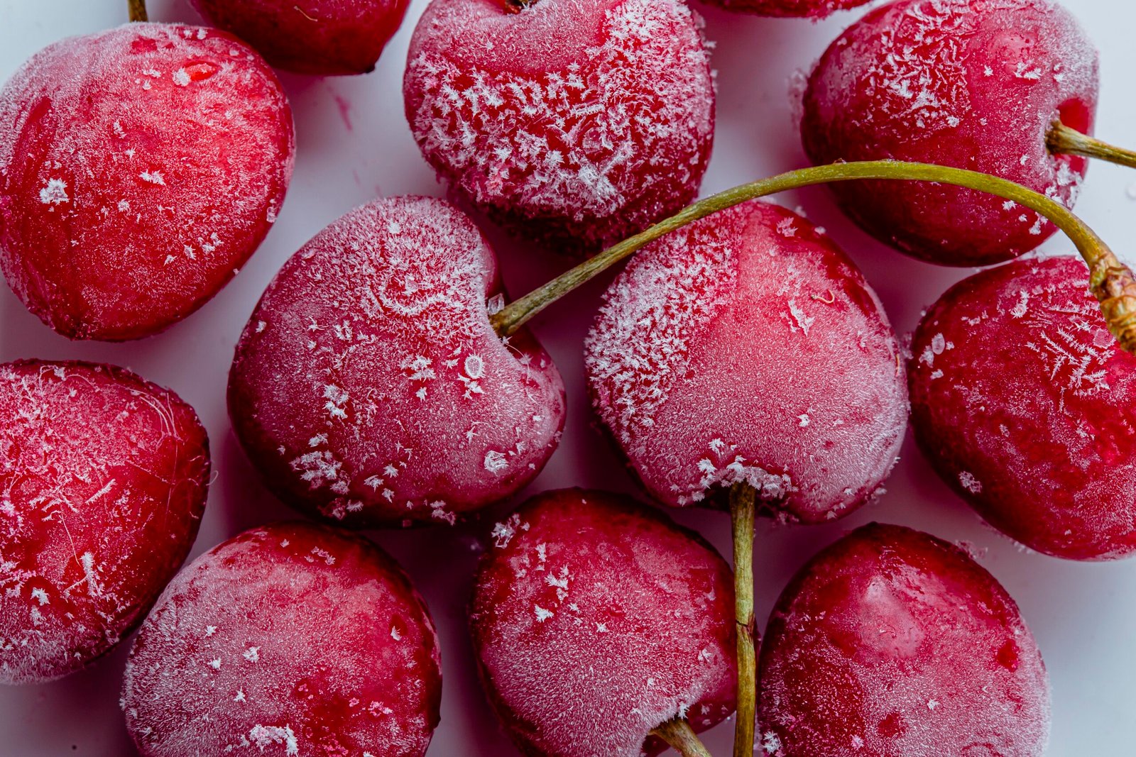 macro-frozen-fruits-arrangement (1)